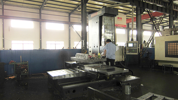 CNC horizontal milling andboring machine